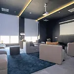 Skystudio Martiricos Lejlighed